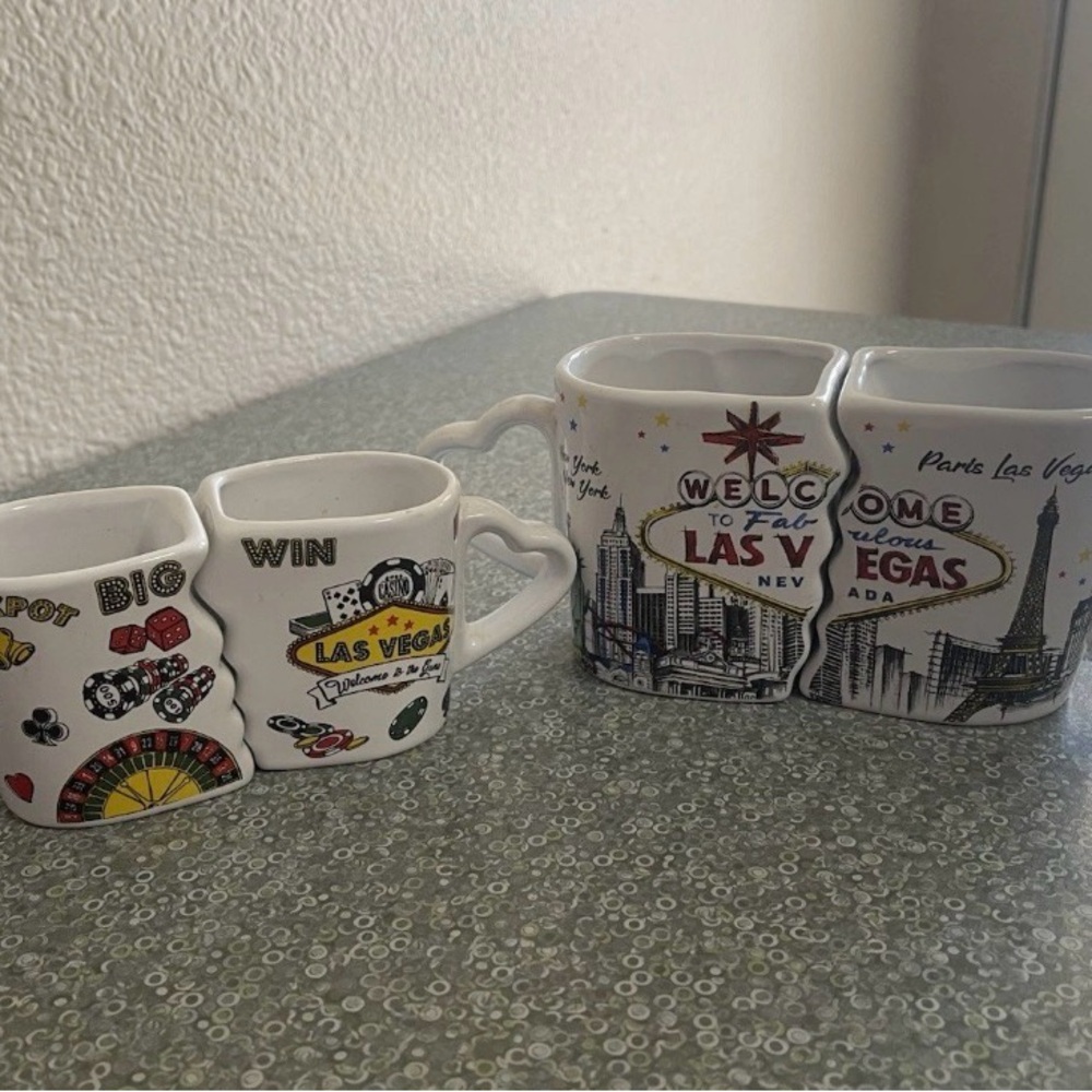 Casino Theme Collectible Heart Handle Mug Set - Las Vegas & Jackpot Designs